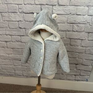 Gap Brannan bear sherpa-lined boys sweater